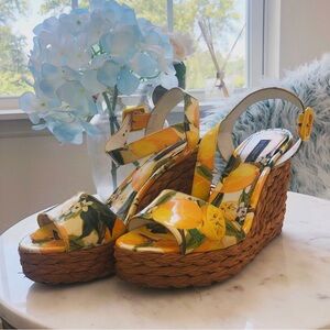 Dolce and Gabbana Wedges size 38